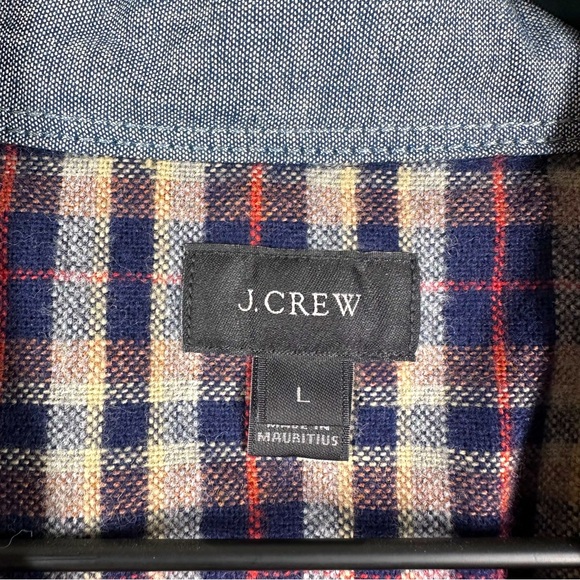 J. Crew Wool Blend Long Sleeve Button Down Shirt with Elbow Patch Large EUC - Picture 2 of 7